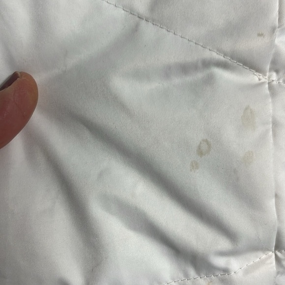 Columbia White Puffer Coat, Jacket - Picture 8 of 17